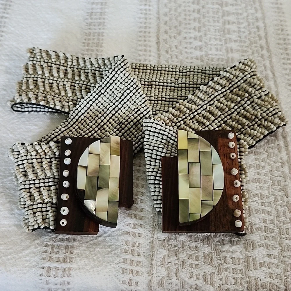 Womens belt, wooden latch design, seed bead with shell design, stretch belt boho